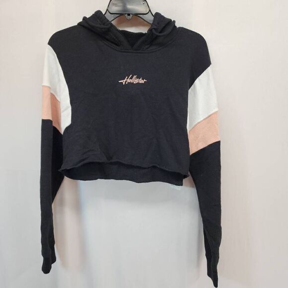 Hollister Size Medium Women's Lot of 2 Cropped Hoodies Sweater Pullover Hood Col - Picture 2 of 11